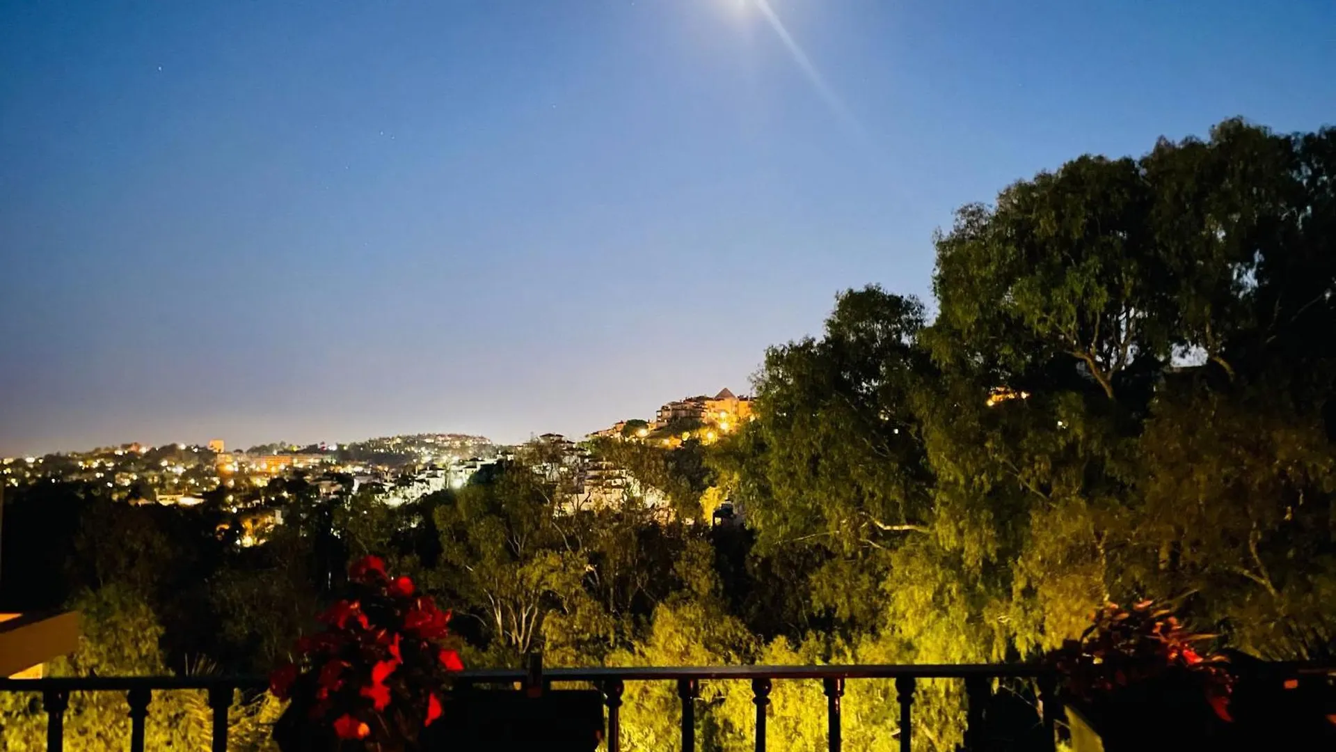 Marbella Penthouse Near Puerto Banus Private Pool Seaview And Mountainview Daire 0*,  İspanya